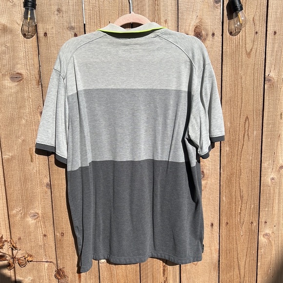 Nike Dri Fit Golf Polo XL - Picture 3 of 3